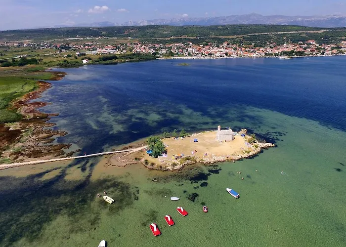Διαμέρισμα By The Sea Posedarje, Novigrad - 12402 *